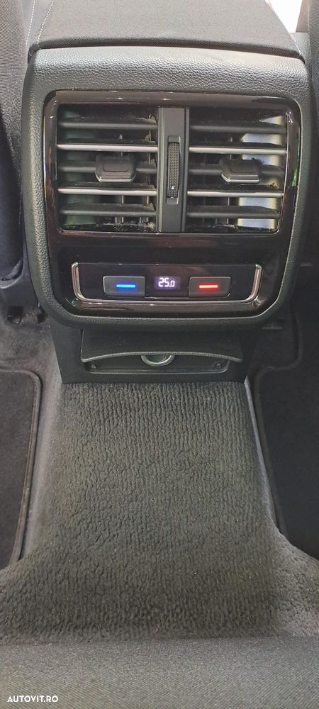 Volkswagen Passat 2.0 TDI (BlueMotion Technology) Comfortline - 10