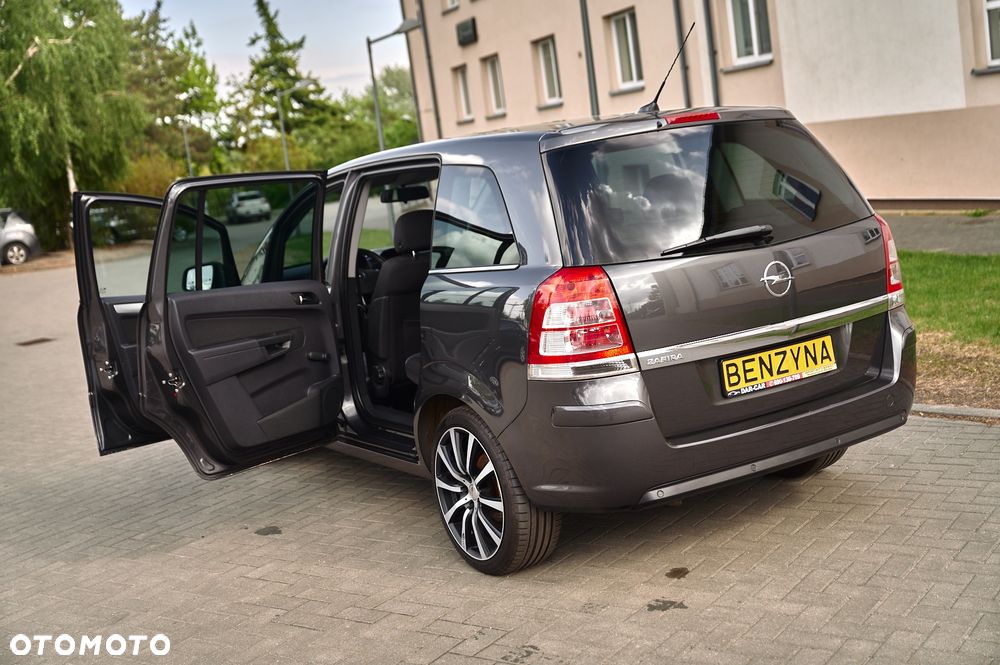 Opel Zafira 1.8 16V Comfort - 20