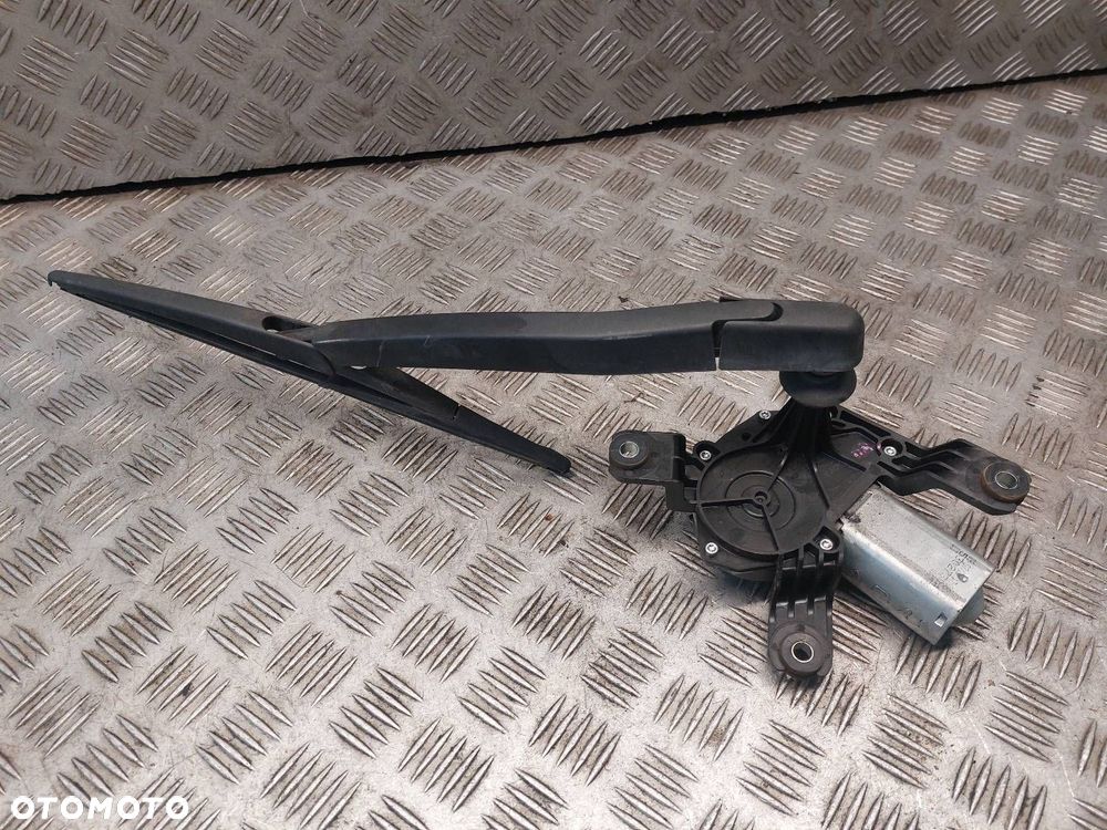 SILNICZEK WYCIERACZKI TYŁ RAMIĘ OPEL CORSA D 5D 53844417 53027312 80015317 - 1