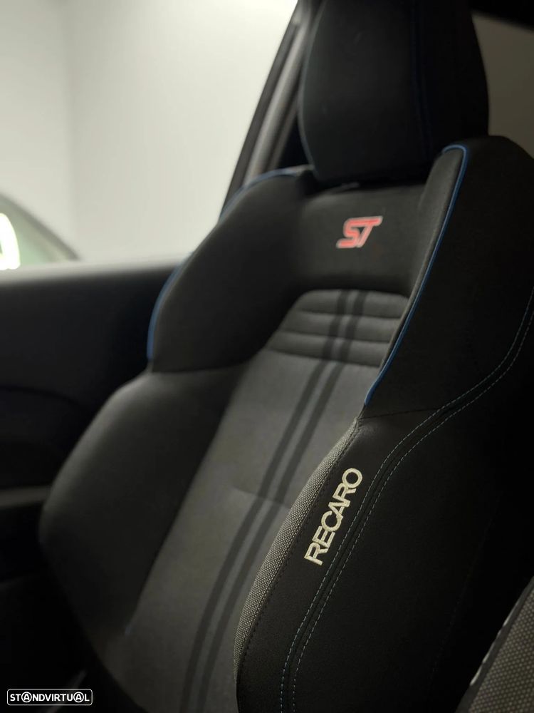 Ford Fiesta 1.5 EcoBoost ST - 20