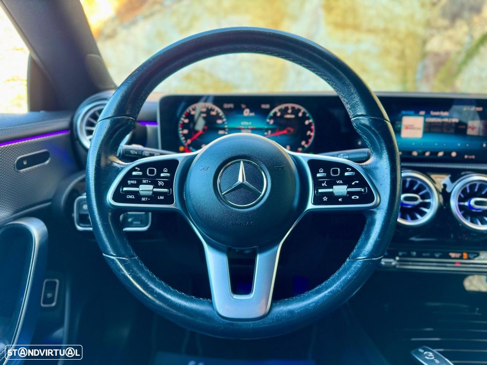 Mercedes-Benz CLA 180 7G-DCT Progressive - 37
