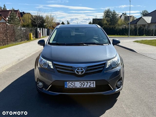 Toyota Avensis 2.0 D-4D Premium - 5