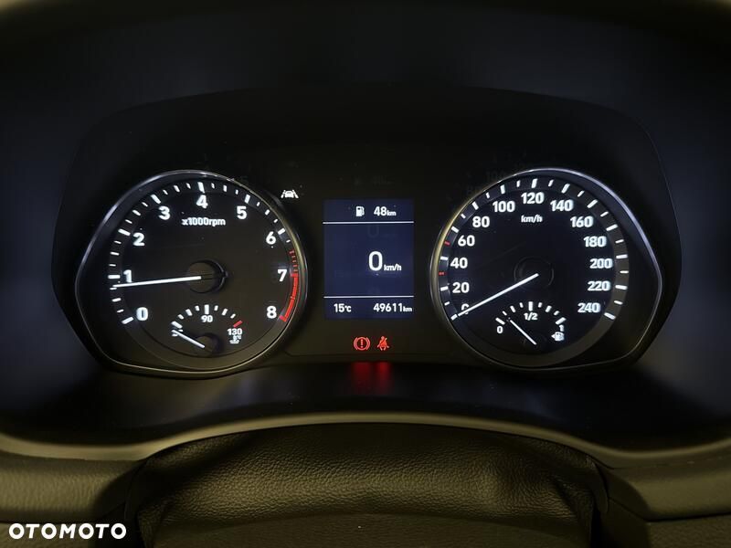 Hyundai i30 1.5 DPI Classic + - 15
