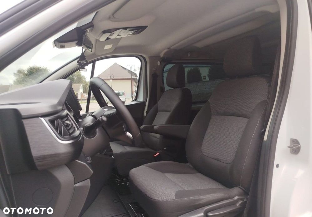Renault Trafic - 8