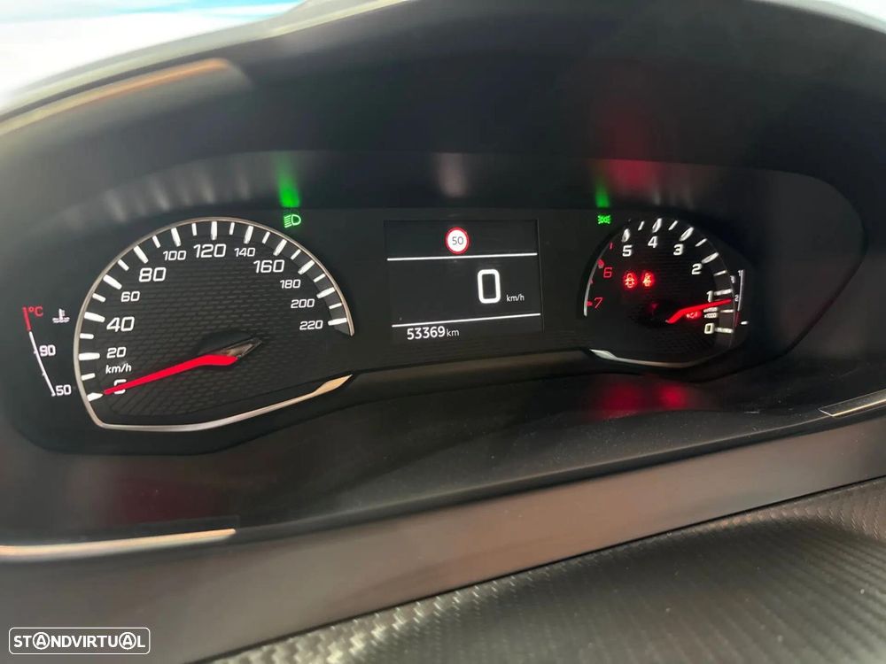 Peugeot 2008 1.2 PureTech Active - 24