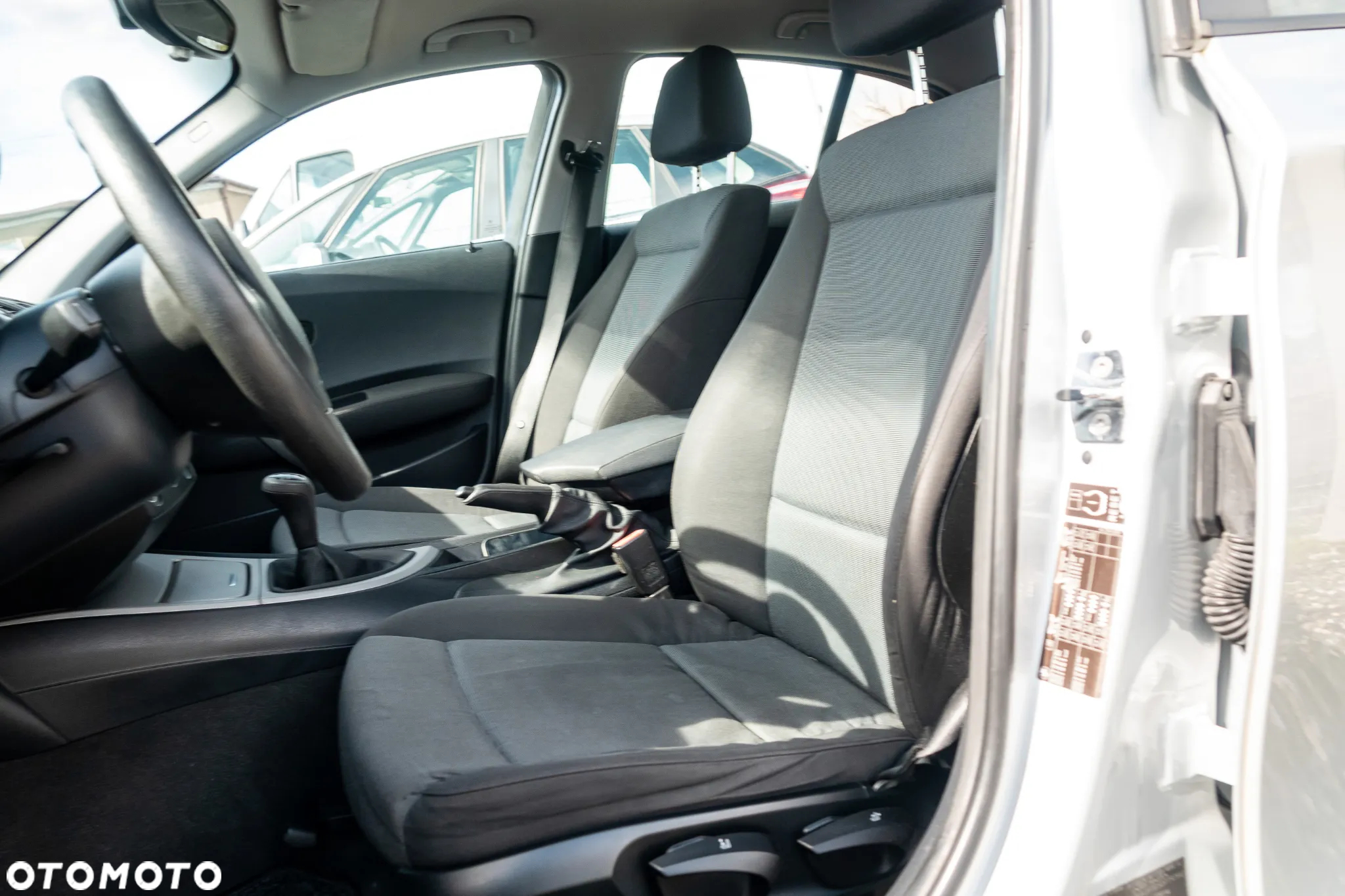 BMW Seria 1 116i - 12