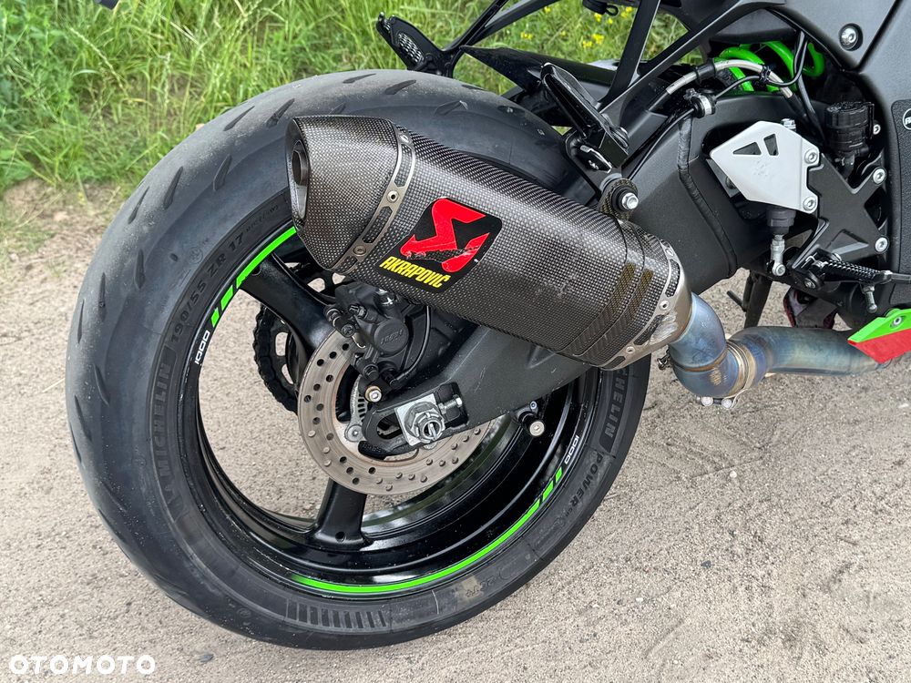 Kawasaki Ninja - 4