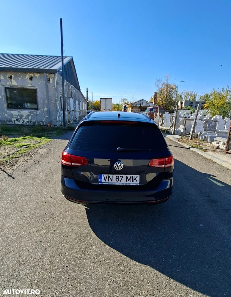 Volkswagen Passat Variant 2.0 TDI DSG Highline - 2