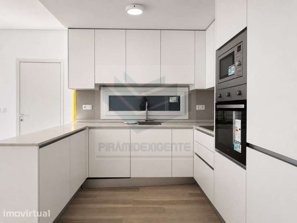 MORADIA Duplex, Quarto RC, Suíte e Amplo Terraço 22m2! - Grande imagem: 3/24