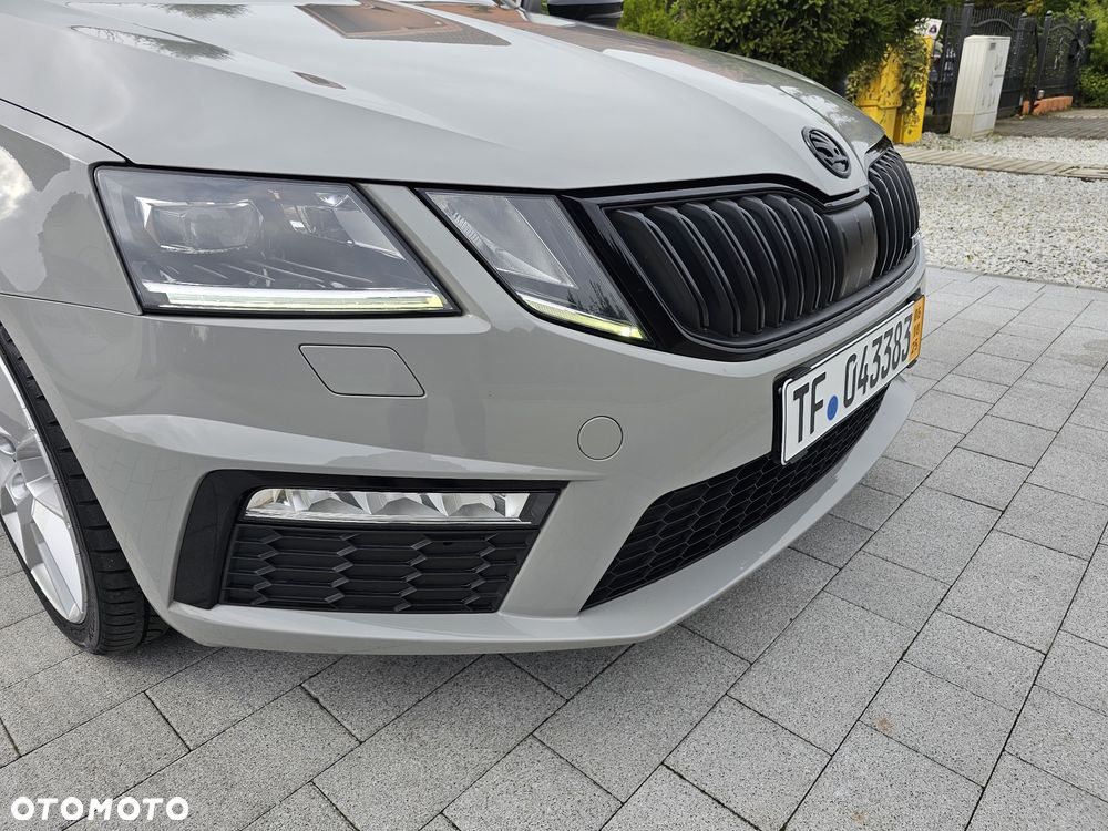 Skoda Octavia 2.0 TDI RS Challenge DSG - 17