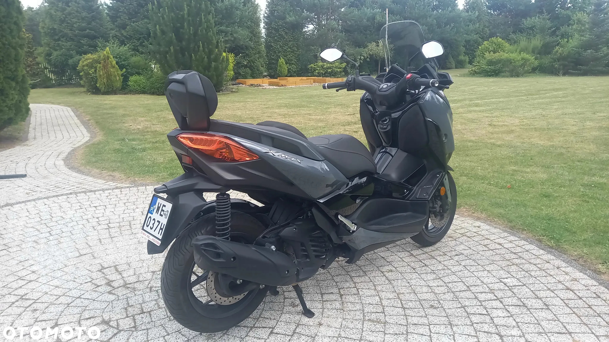 Yamaha X-max - 16