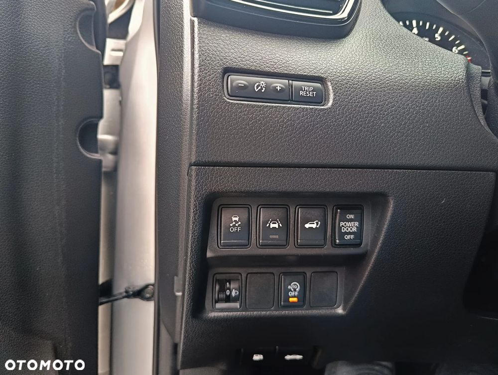 Nissan X-Trail 1.6 DIG-T 360 - 11