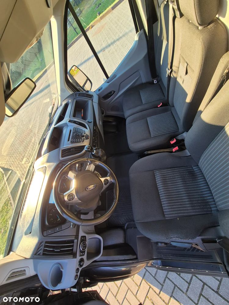 Ford Transit L2H2 2.0 TDCi 170KM - 6