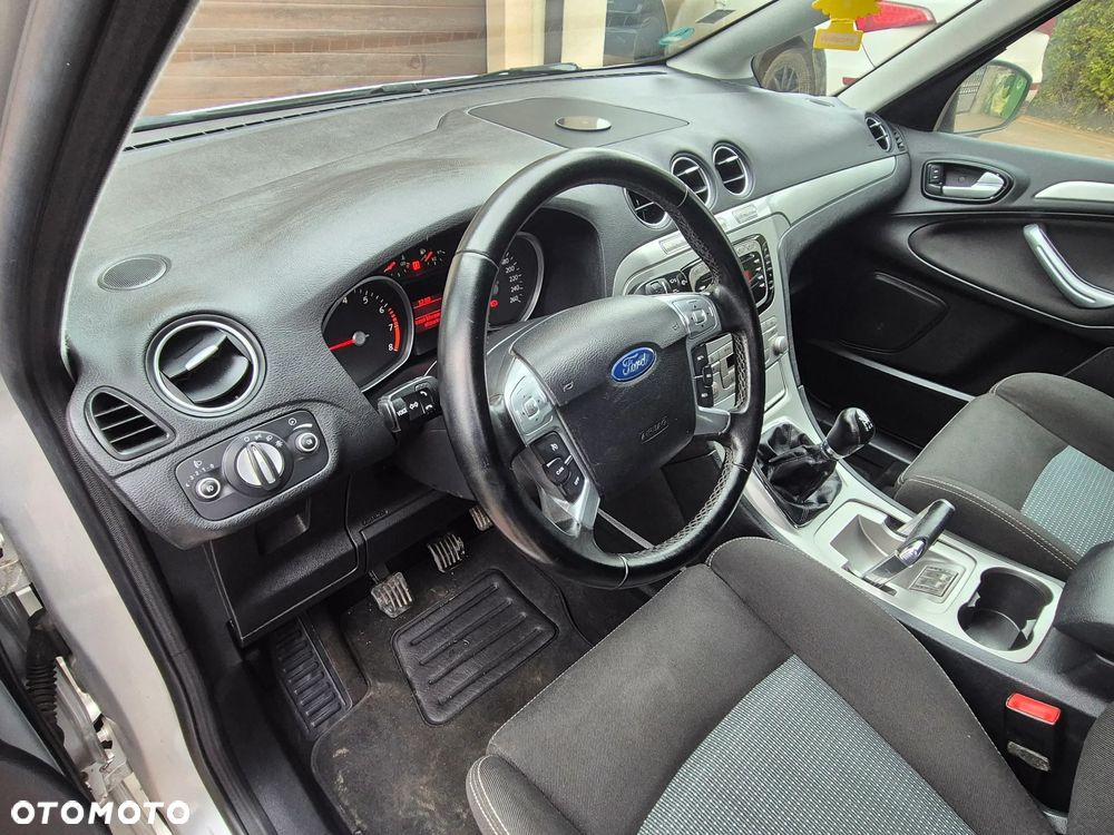 Ford S-Max 2.0 Viva Trend - 21