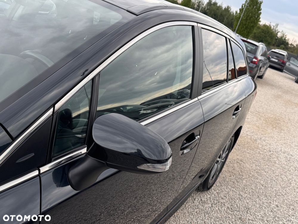 Toyota Avensis Touring Sports 1.6 D-4D Comfort - 18