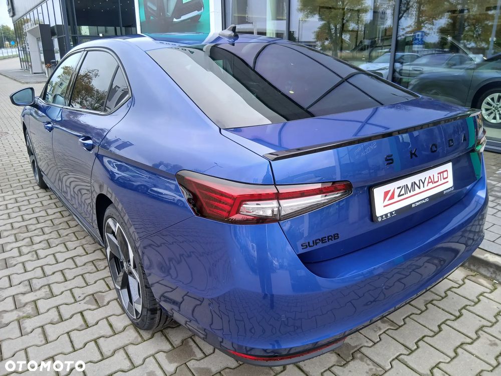 Skoda Superb 2.0 TSI Sportline DSG - 8