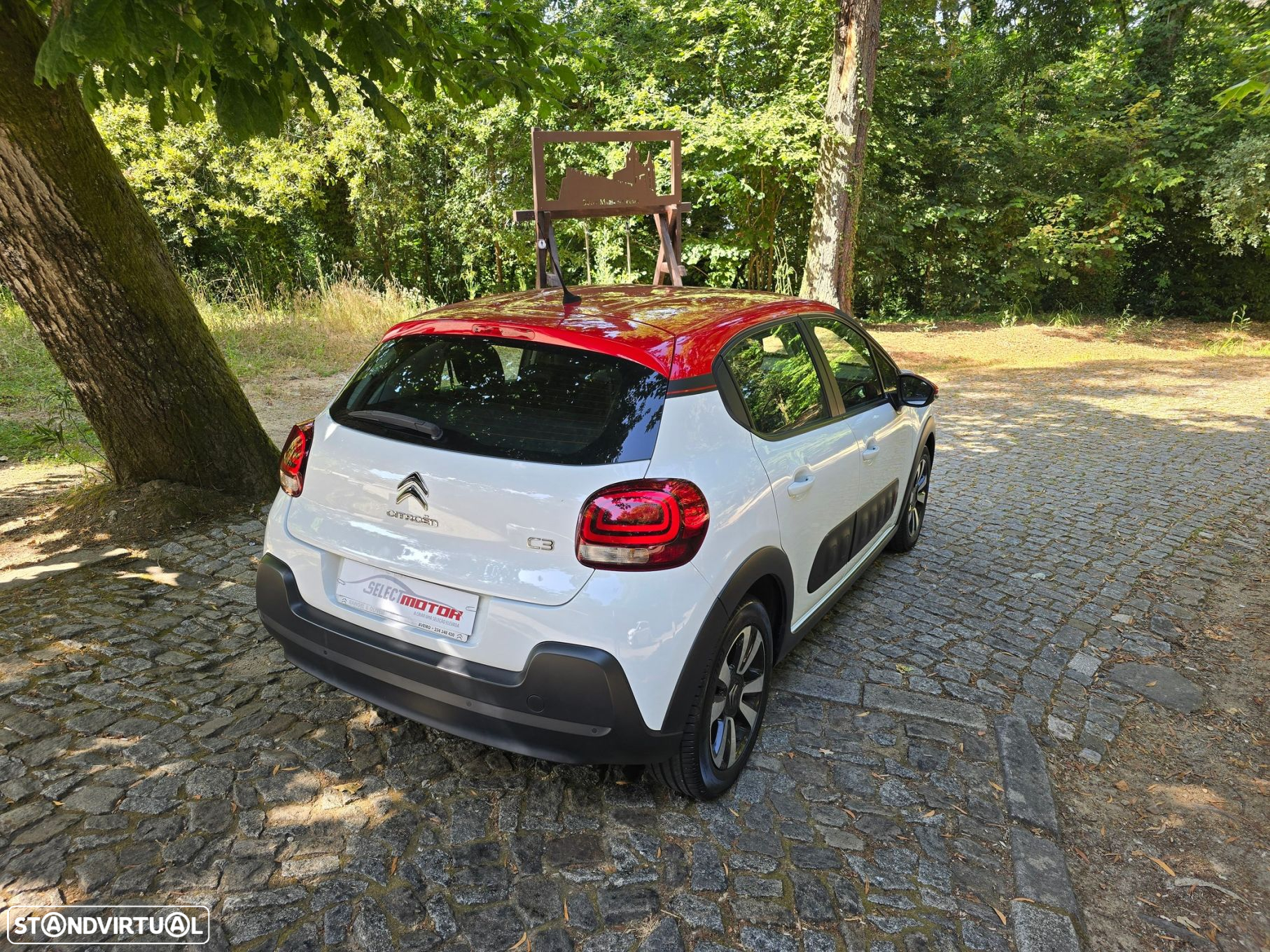 Citroën C3 1.2 PureTech Shine EAT6 - 9