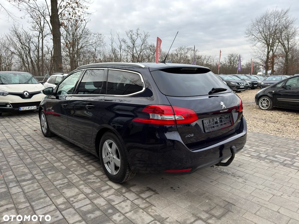 Peugeot 308 1.6 BlueHDi Allure S&S - 4