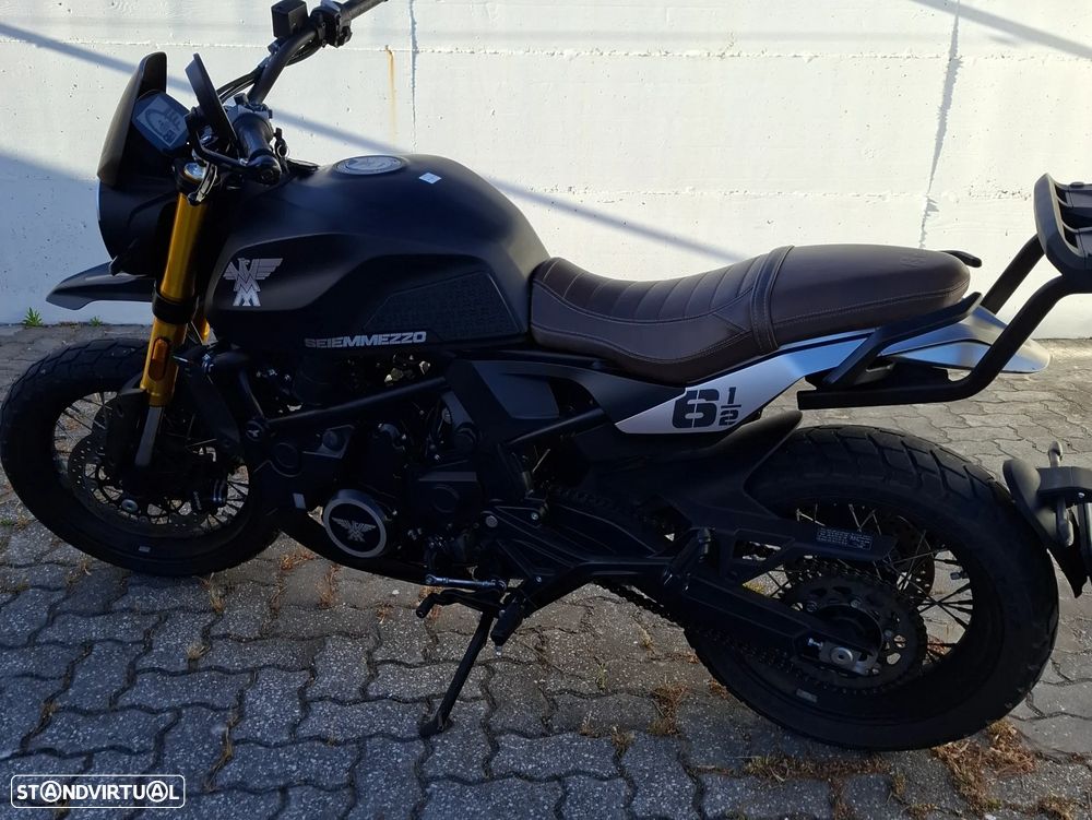 Moto Morini Seiemmezzo SCR Scramble - 5