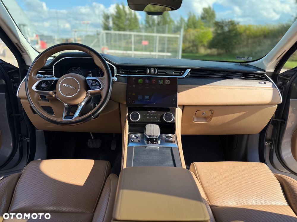 Jaguar F-Pace 2.0 i4P AWD Pure - 34
