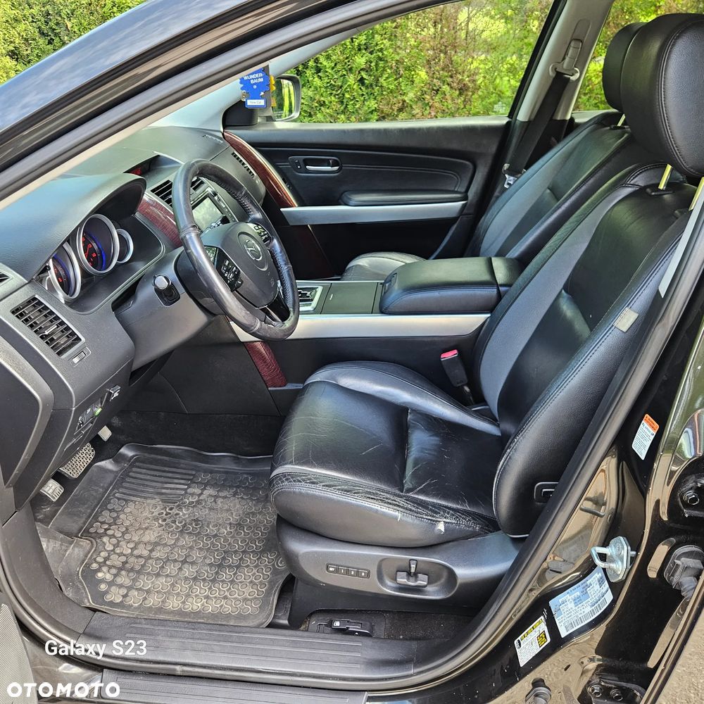 Mazda CX-9 - 16
