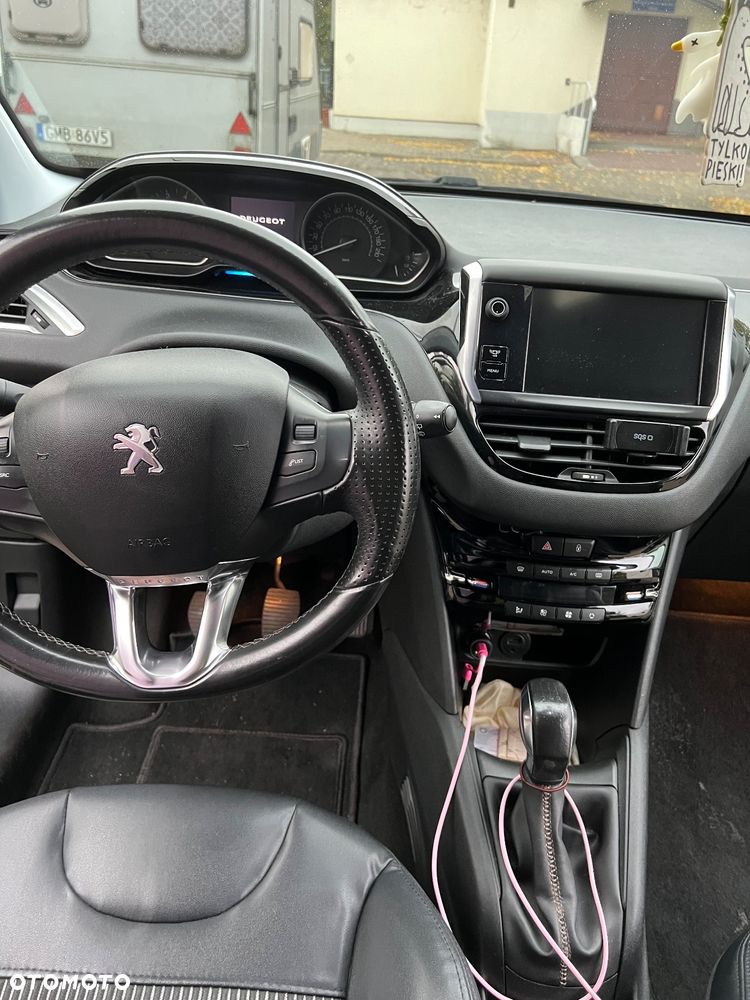 Peugeot 208 1.6 VTi Allure - 13