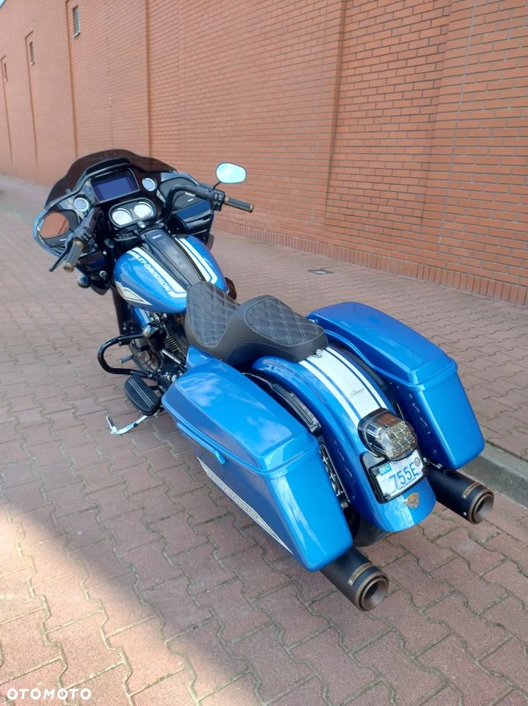 Harley-Davidson Touring Road Glide - 9