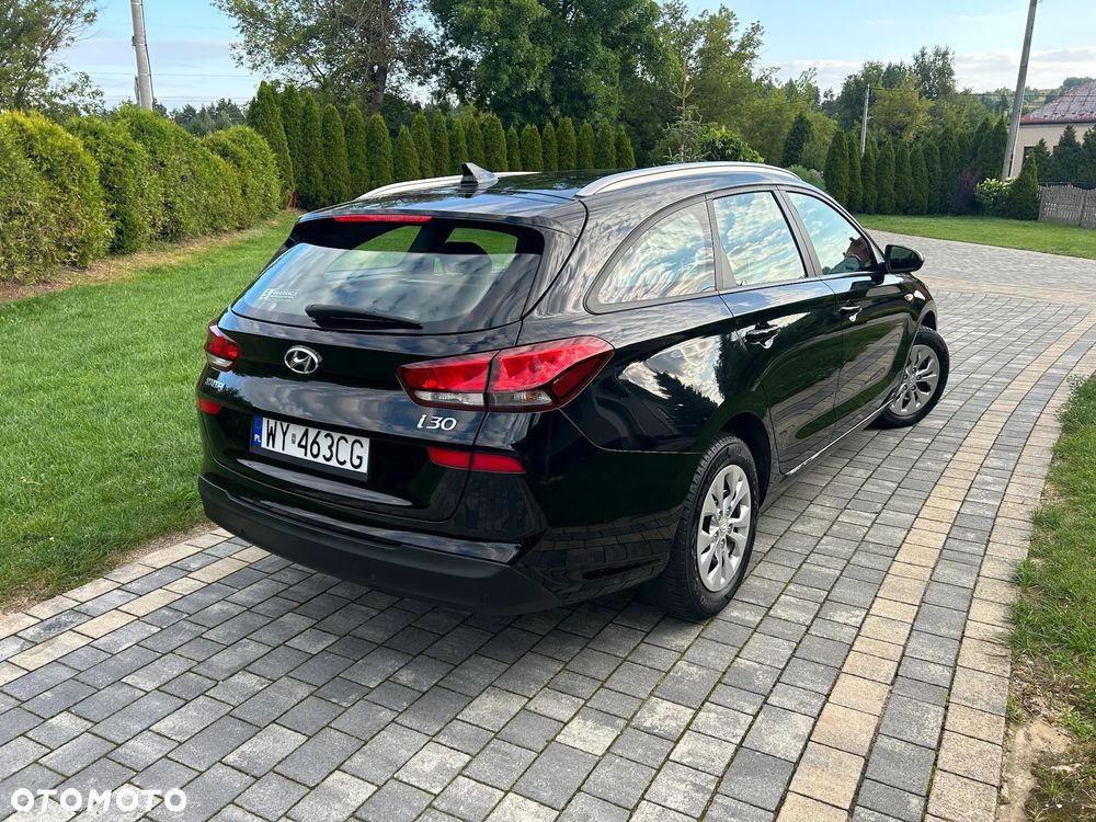 Hyundai i30 1.5 DPI Modern - 21