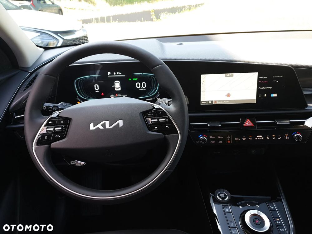 Kia Niro 1.6 GDI Hybrid L - 13