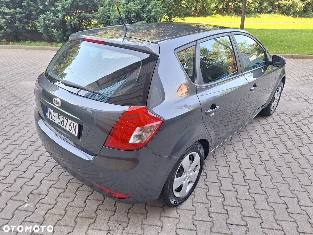Kia Ceed 1.4 CVVT Spirit - 14