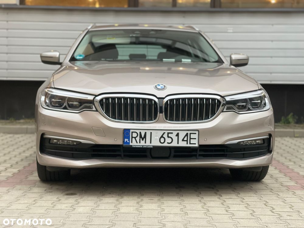 BMW Seria 5 520d Touring - 4