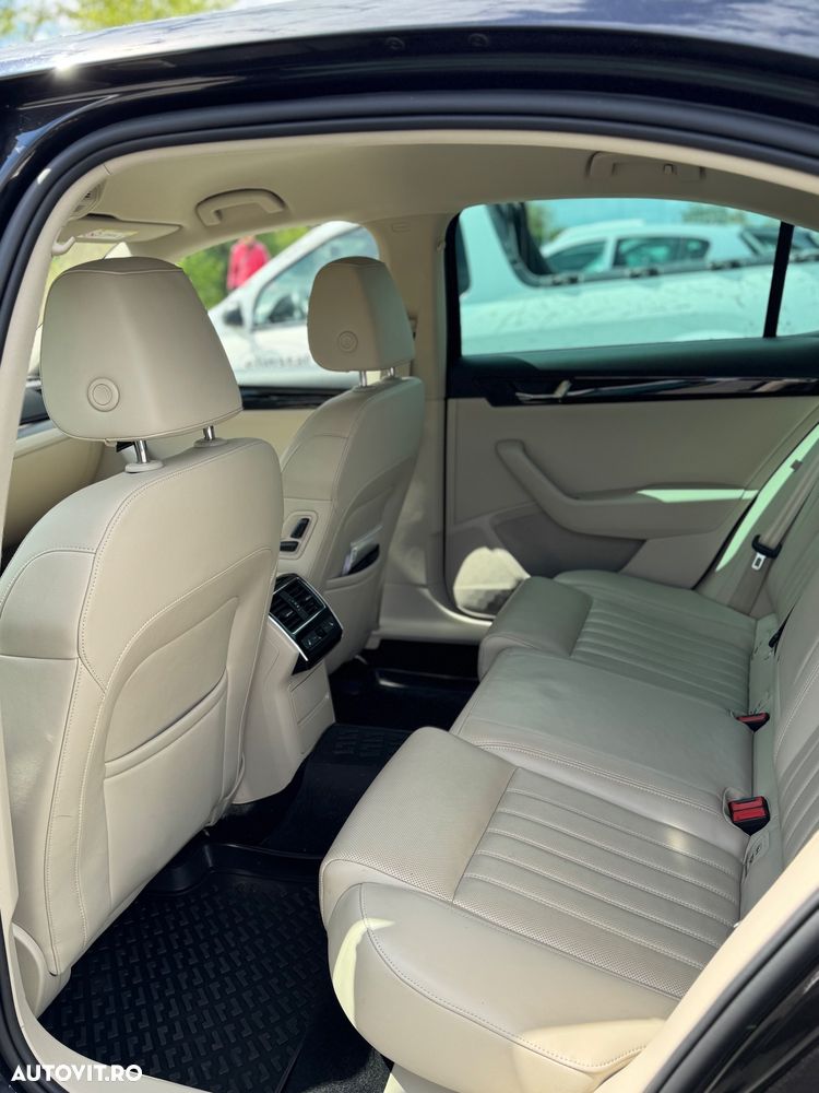 Skoda Superb 2.0 TDI 4X4 DSG Laurin & Klement - 5