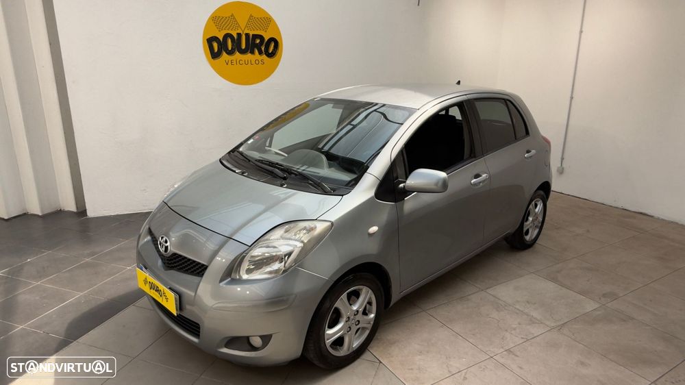 Toyota Yaris 1.4 D-4D Sol - 8