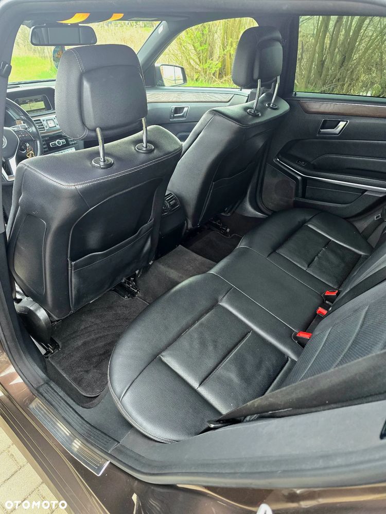 Mercedes-Benz Klasa E 220 BlueTEC 9G-TRONIC Elegance - 10