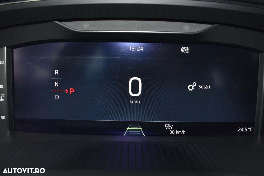 Skoda Octavia Combi 2.0 TDI DSG Style - 17
