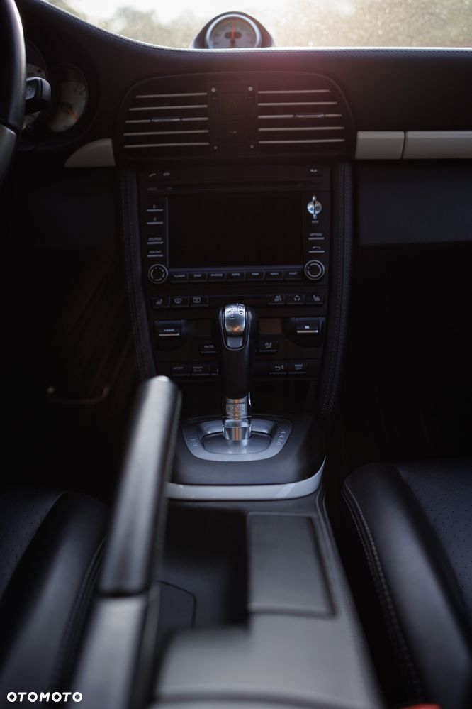 Porsche 911 - 19