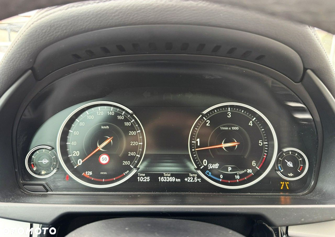 BMW X6 xDrive30d - 27