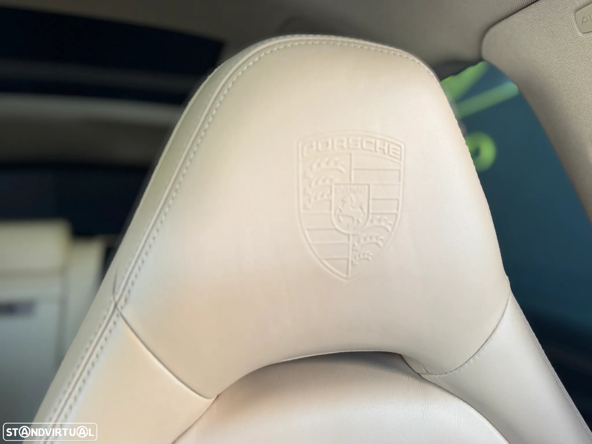 Porsche Panamera Sport Turismo 4 E-Hybrid - 19