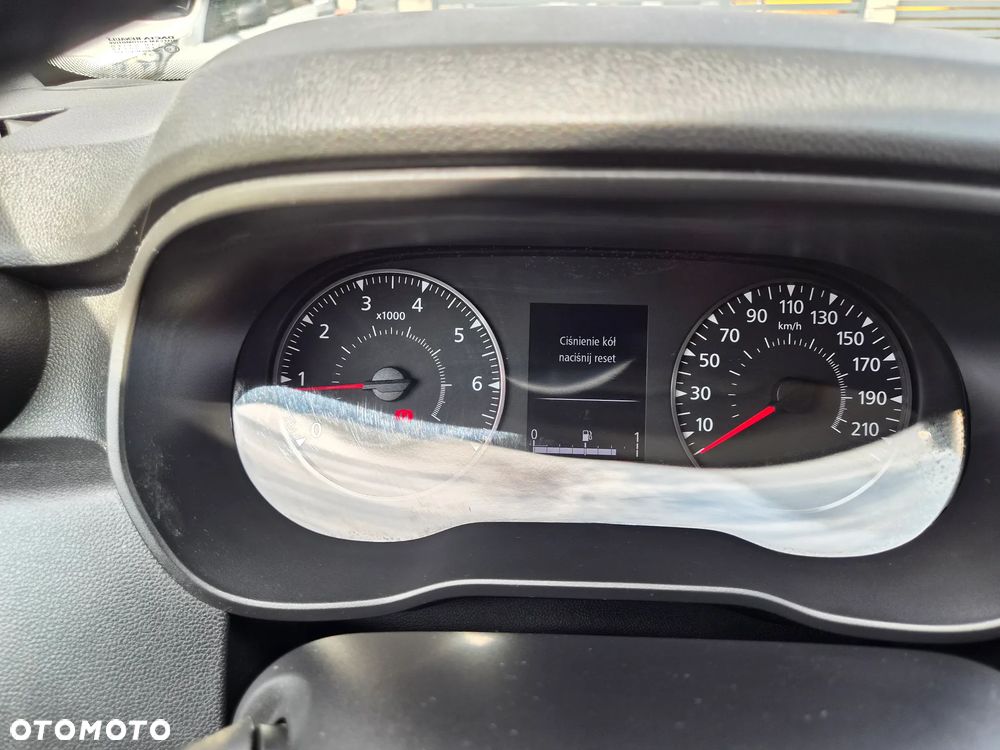 Dacia Duster TCe 130 2WD GPF Prestige - 29