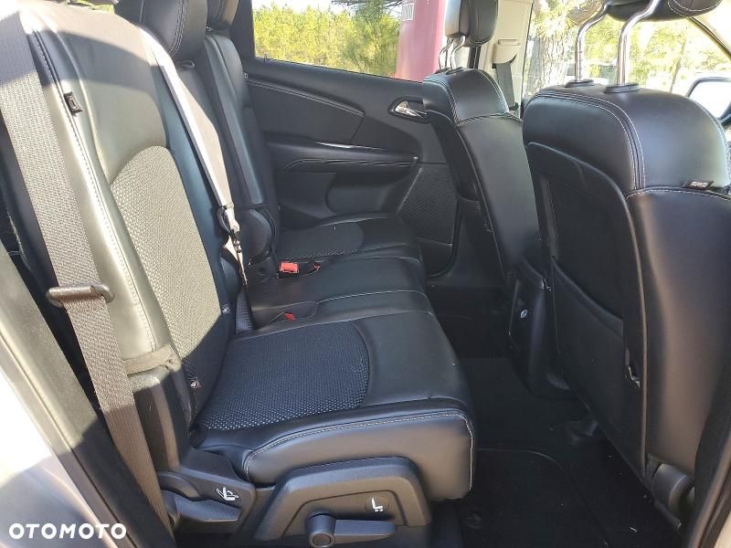 Dodge Journey - 11