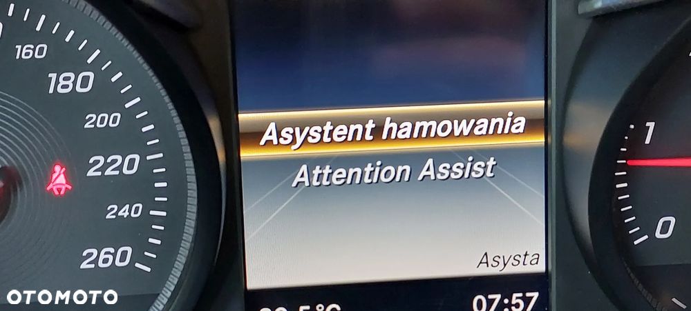 Mercedes-Benz GLC 220 d 4Matic 9G-TRONIC AMG Line - 35