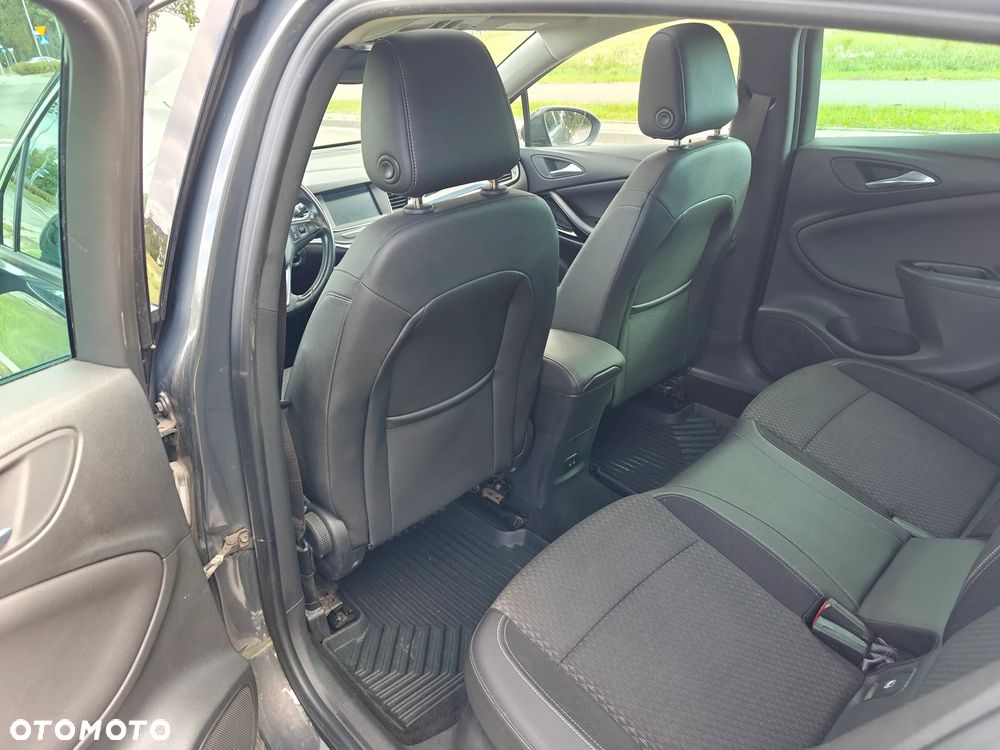 Opel Astra 1.4 T Elite - 38
