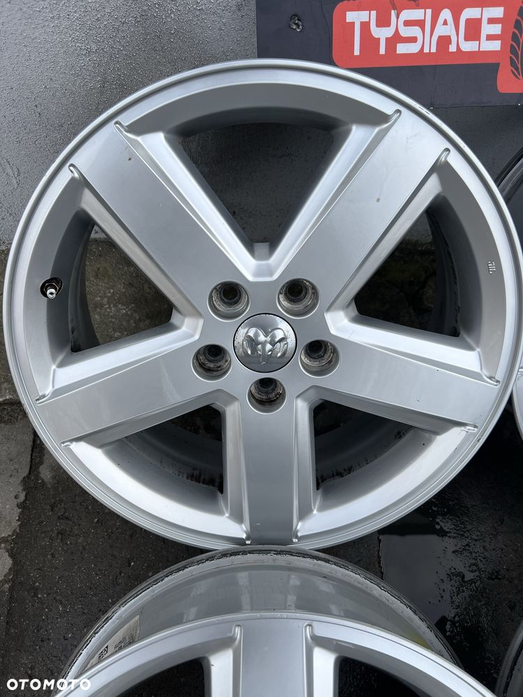 Felgi DODGE 18” 5x114.3 7J ET40 - 3