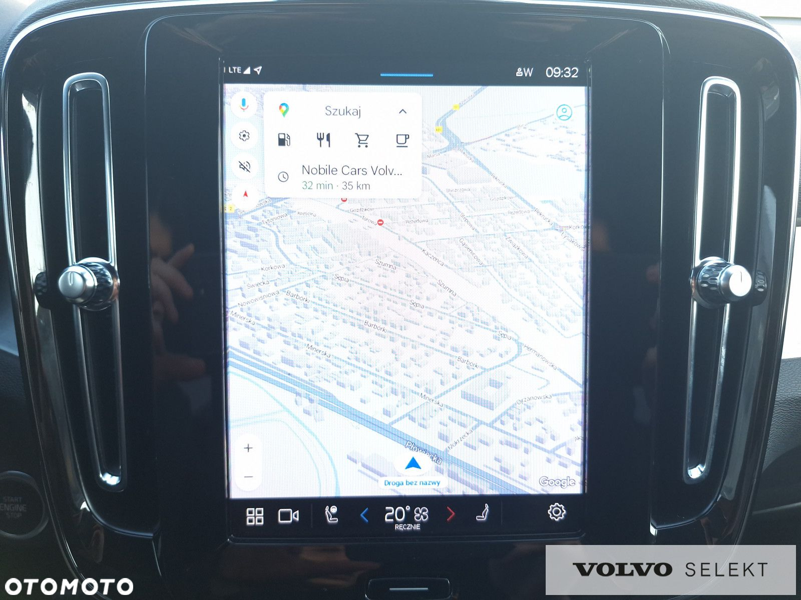 Volvo XC 40 - 22