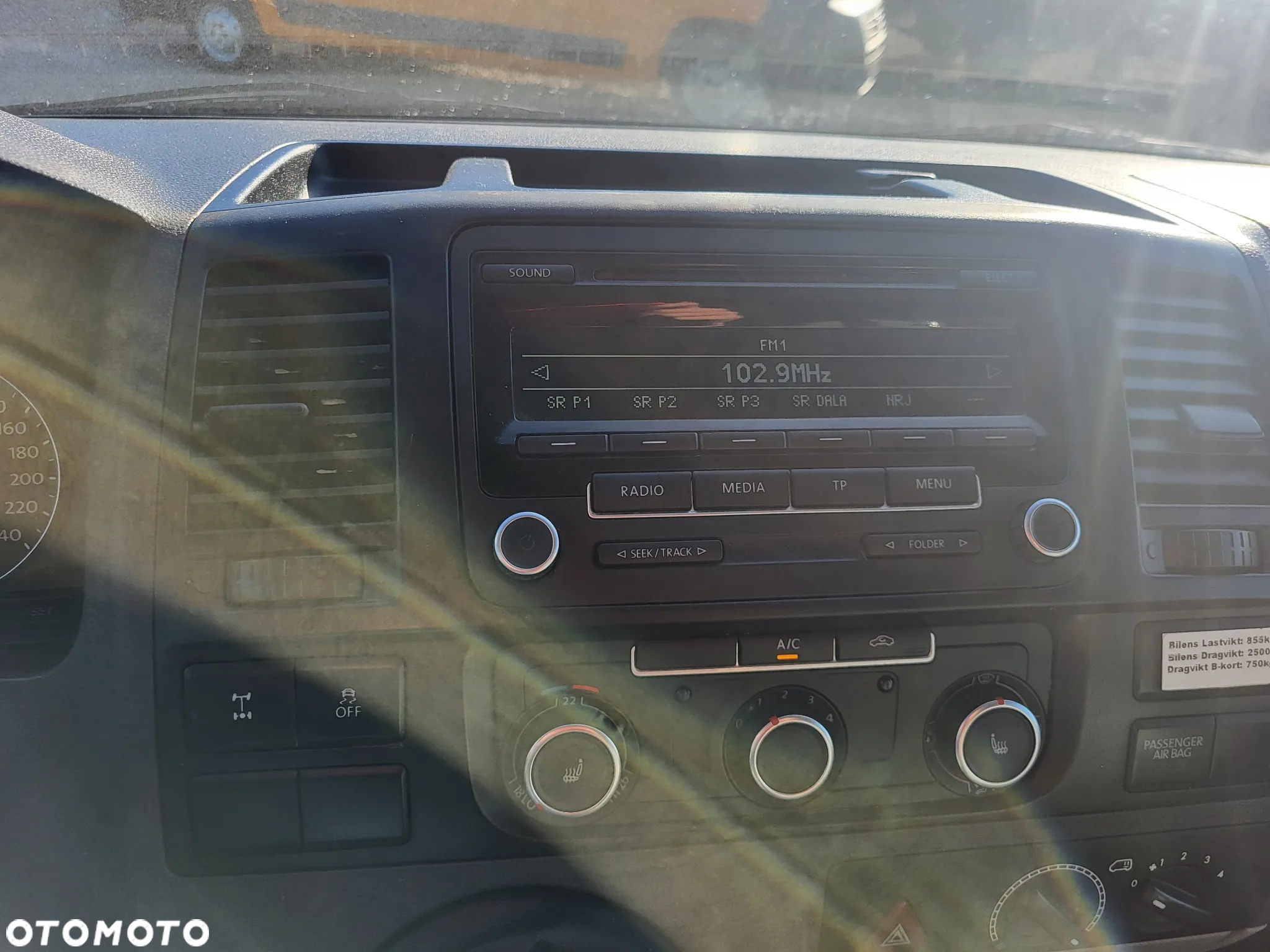 Volkswagen Transporter - 24
