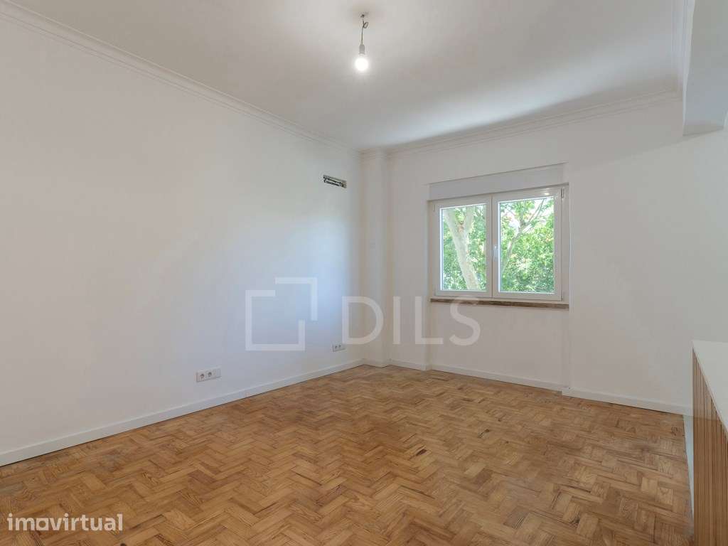 Apartamento T1+1 renovado próximo do Jardim de Santa Clara e do metro - Grande imagem: 3/20