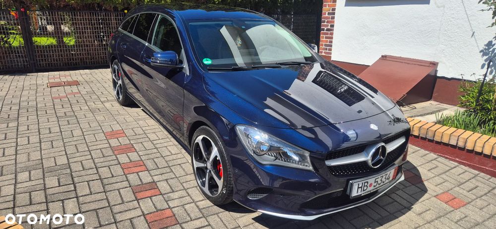 Mercedes-Benz CLA - 8
