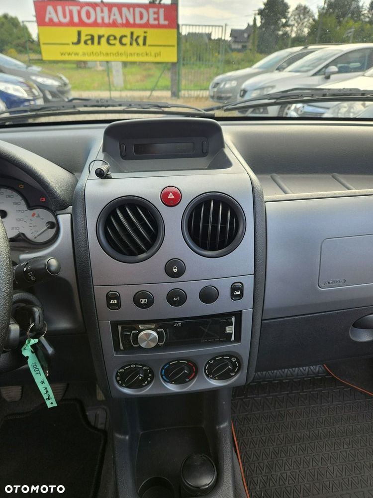 Peugeot Partner - 15