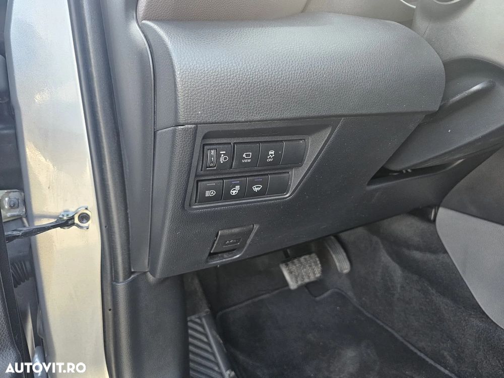 Toyota Yaris 1.5 VVT-i HSD Active - 13
