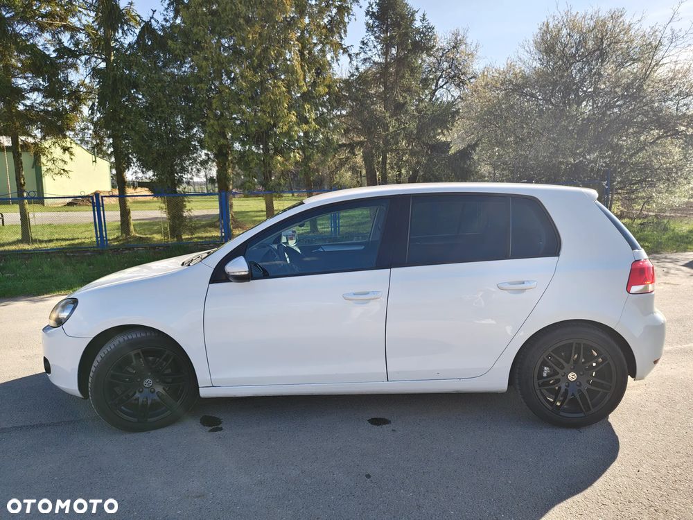 Volkswagen Golf 1.6 TDI Comfortline - 8